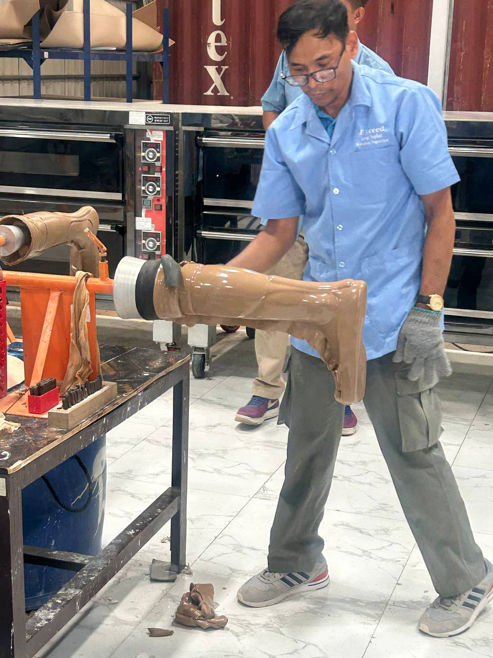 Lower leg prosthetic casting conducted at Central Fabrication Unit of Exceed.